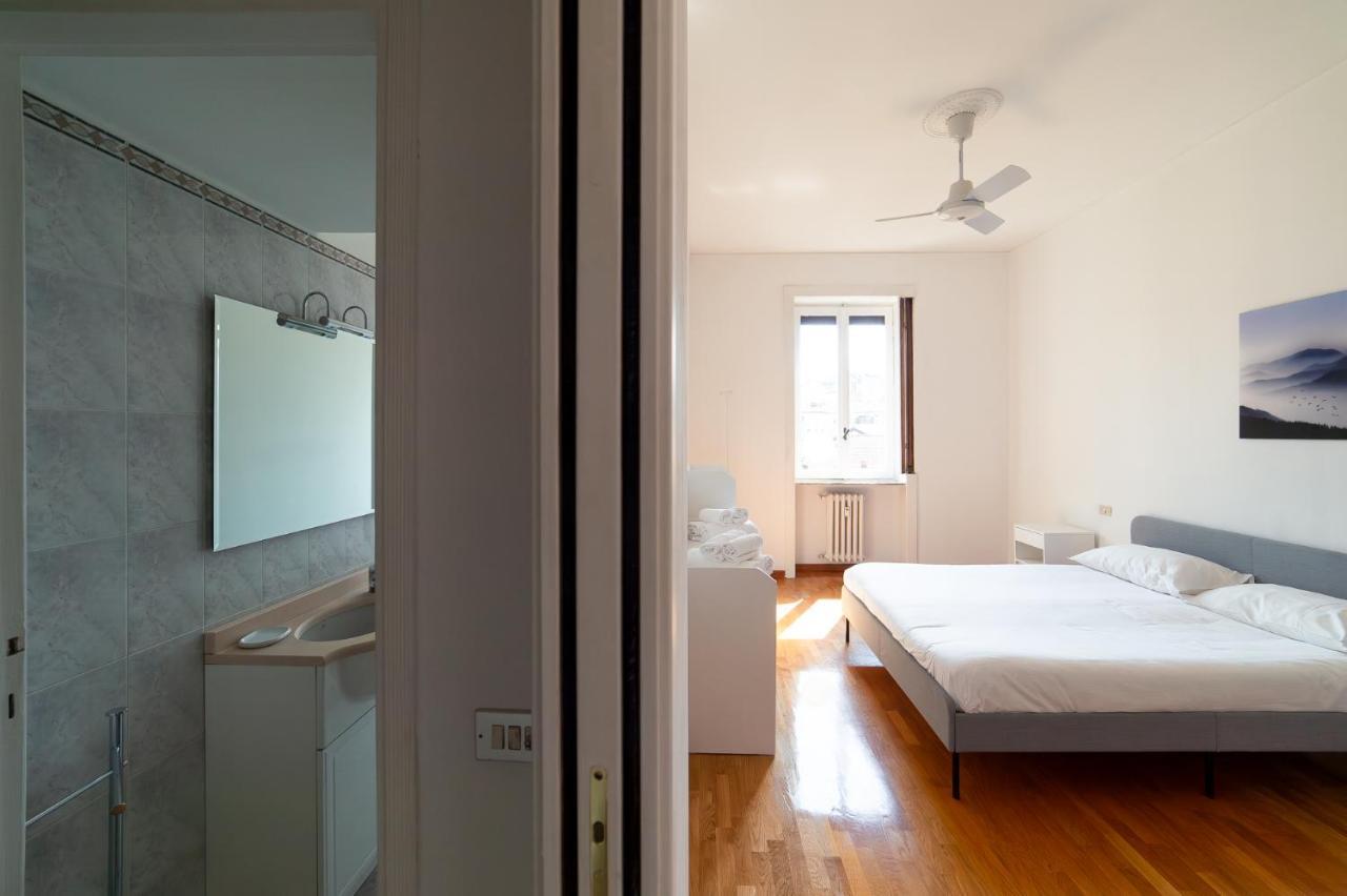 Apartment Hbhall Residenze Darsena Milan
